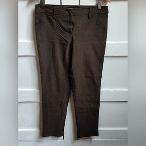 SOHO Apparel Ltd. Women's Olive Green Stretchy Skinny Pants | Size 6